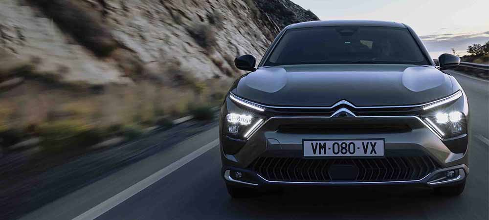 Citroën C5 X von vorne